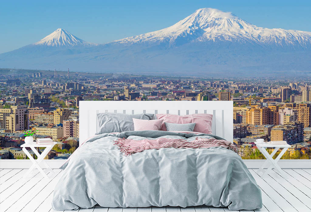 Фотообои и фрески - Вид на горы и город