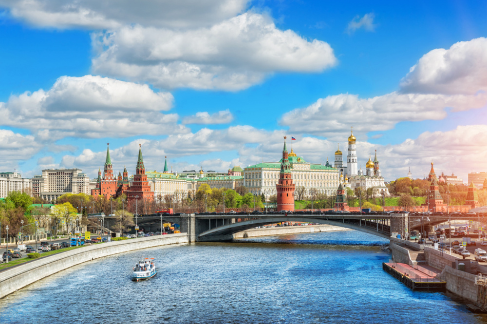 Фотообои и фрески - Солнечная Москва и Кремль
